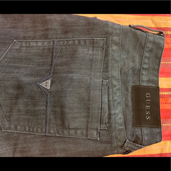 Pair of nice Guess Jeans size 38x30 - Picture 4 of 5